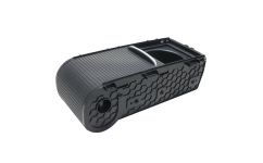 汽車水杯模具與箱包配件模具的創(chuàng)新應(yīng)用 雙色與疊層包膠技術(shù)